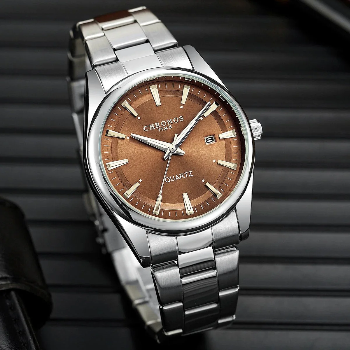 Men's Luxury Quartz Watch - Image 4