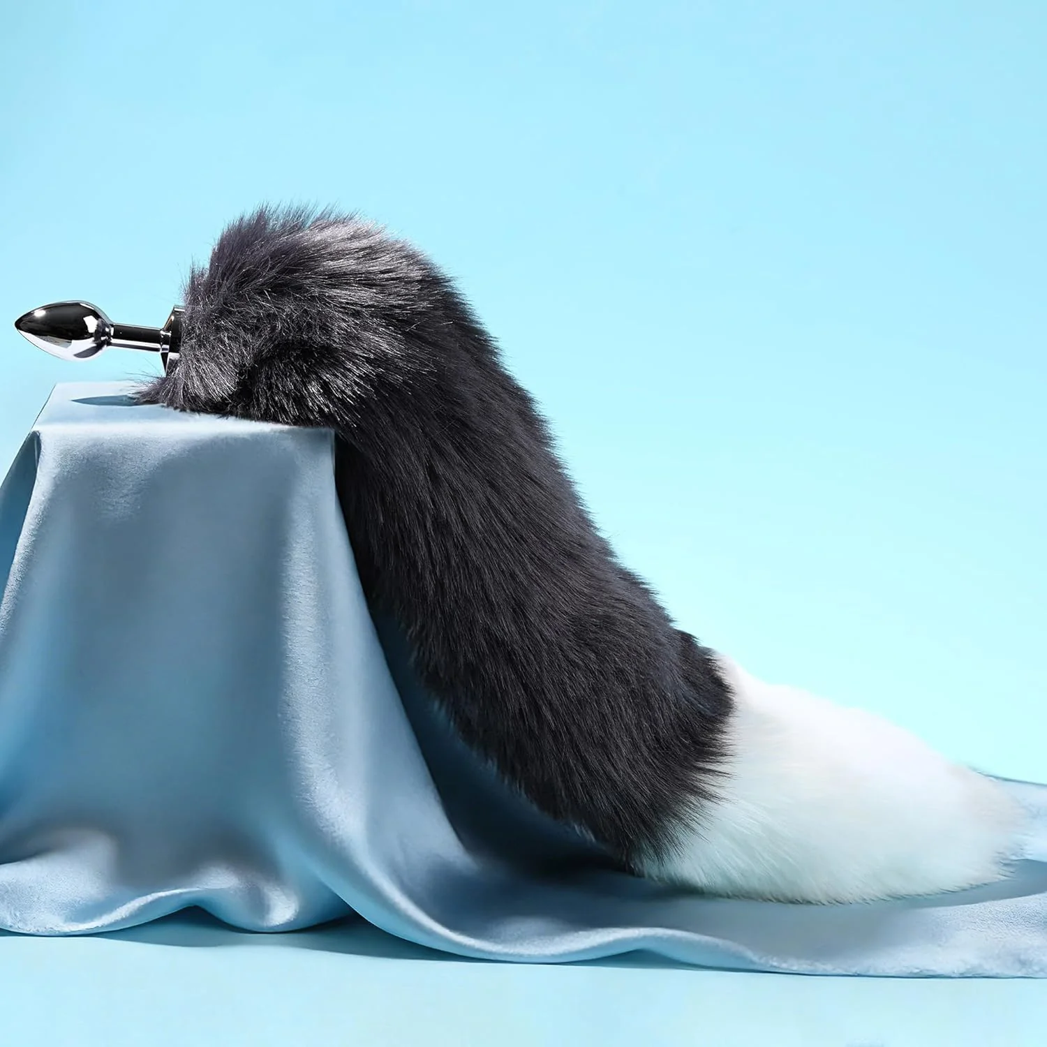 FoxyLuxe Fox Tail Butt Plug with Detachable Tail - Image 5