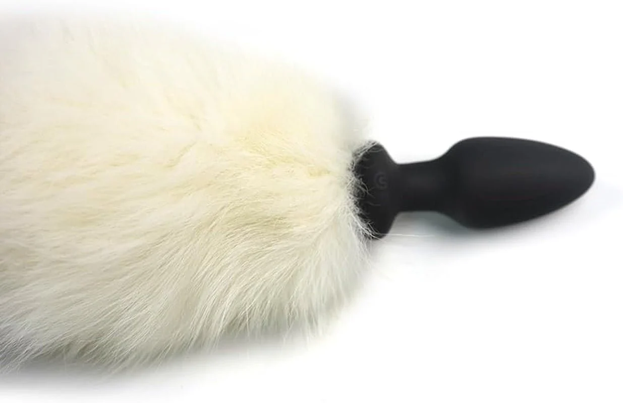 FrostPulse Remote Control Fox Tail Vibrating Anal Plug - Image 4